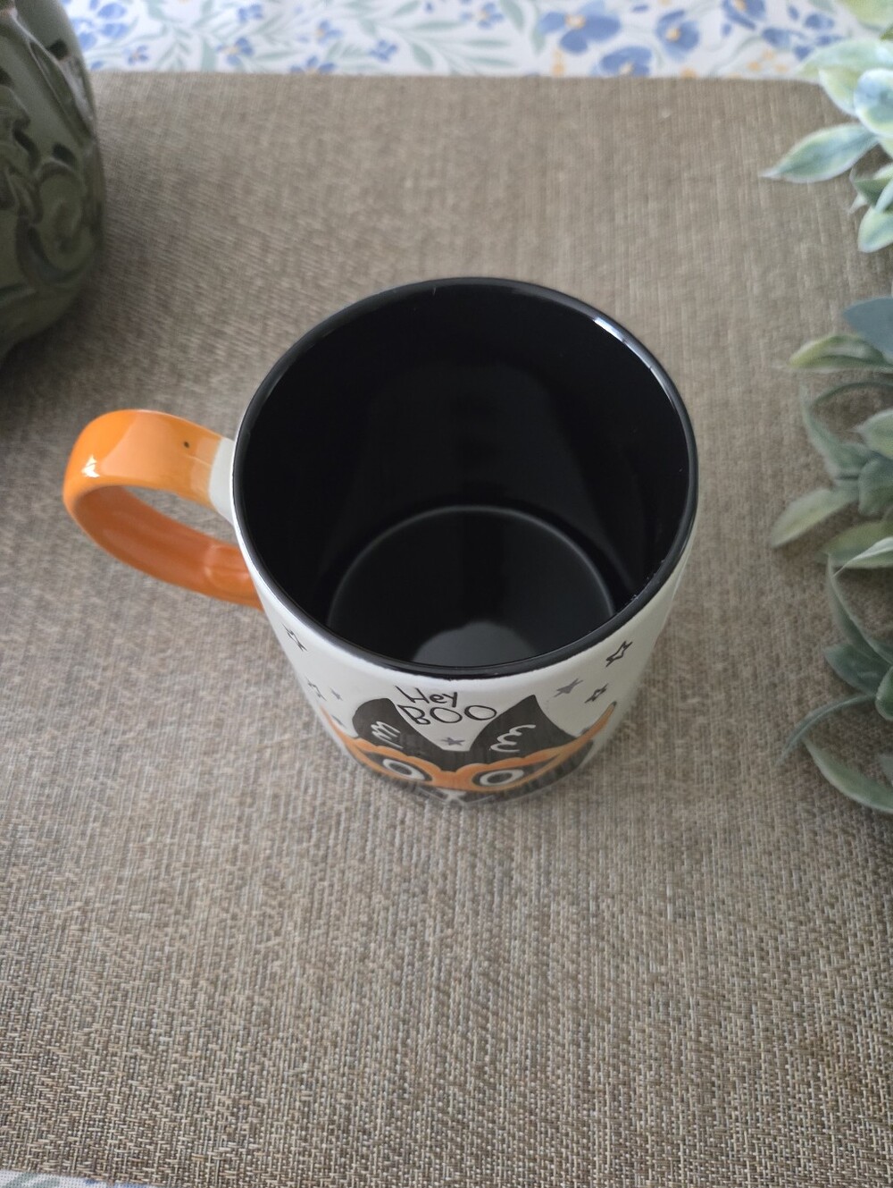 Hey Boo Halloween Cat Ceramic Mug - Orange & Black - Picture 4 of 4